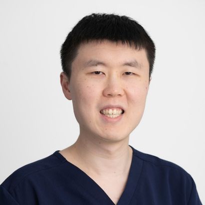 Dr Yuan Xia (1) Dr Yuan Xia, MC Dental Docklands, Chinese speaking dentist Melbourne