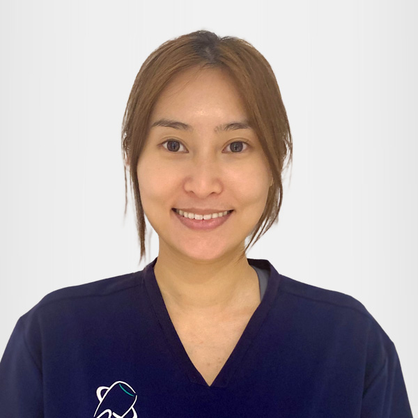 Dr Regina Wong - Chinese speaking dentist in Docklands Dr Regina Wong - dentist in Docklands