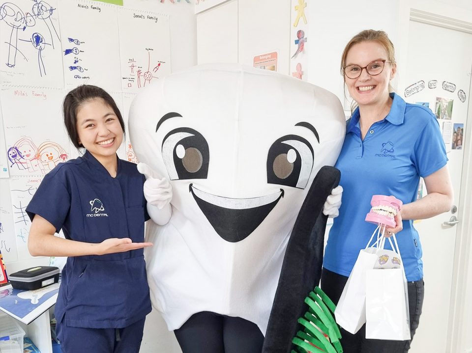 Melbourne Childcare dental visit from dentist Dr Lisa Ren