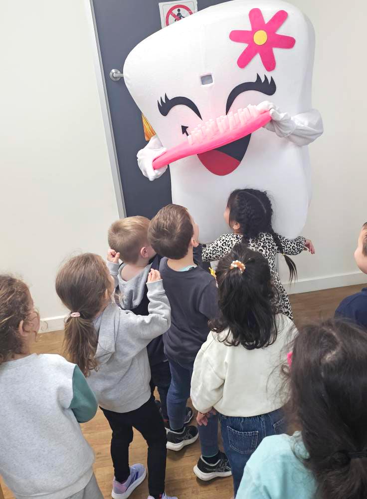 MC Dental brings smiles and dental fun to Avondale Heights Early Learning Centre MC Dental brings smiles and dental fun to Avondale Heights Early Learning Centre